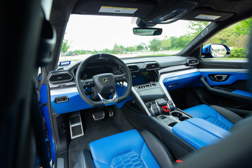 2020 Lamborghini Urus