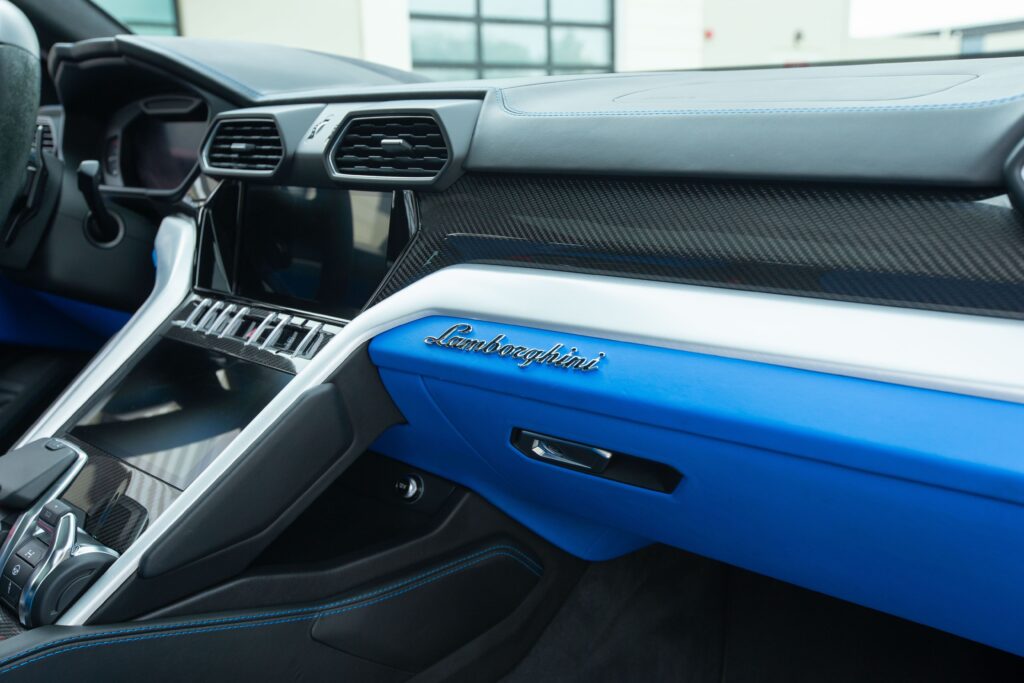 2020 Lamborghini Urus