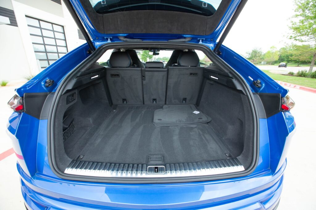 2020 Lamborghini Urus