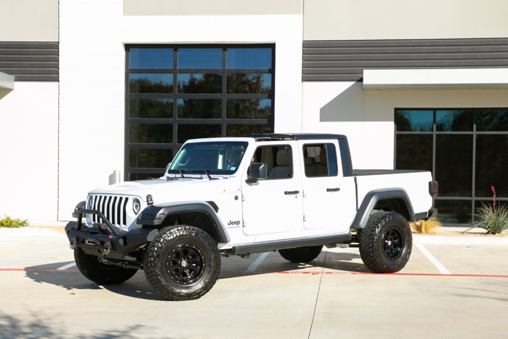 2023 Jeep Gladiator